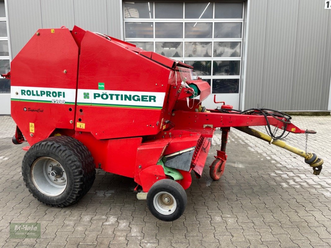 Rundballenpresse tip Pöttinger Rollprofi 3200, Gebrauchtmaschine in Borgholzhausen (Poză 3)