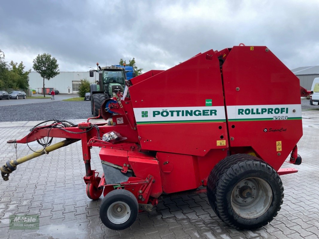 Rundballenpresse des Typs Pöttinger Rollprofi 3200, Gebrauchtmaschine in Borgholzhausen (Bild 8)