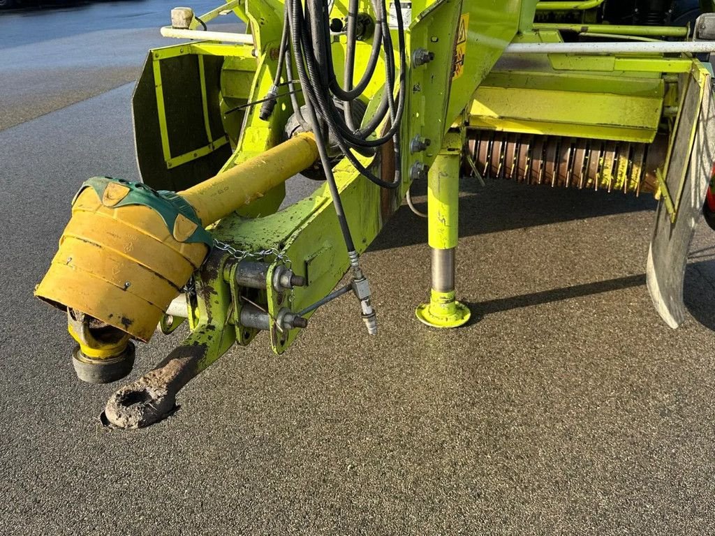 Rundballenpresse des Typs Sonstige Claas Quadrant 2200 Roto cut, Gebrauchtmaschine in BENNEKOM (Bild 11)