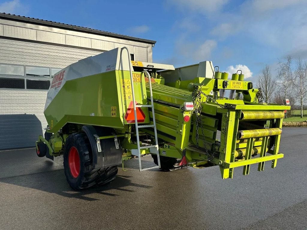 Rundballenpresse des Typs Sonstige Claas Quadrant 2200 Roto cut, Gebrauchtmaschine in BENNEKOM (Bild 9)