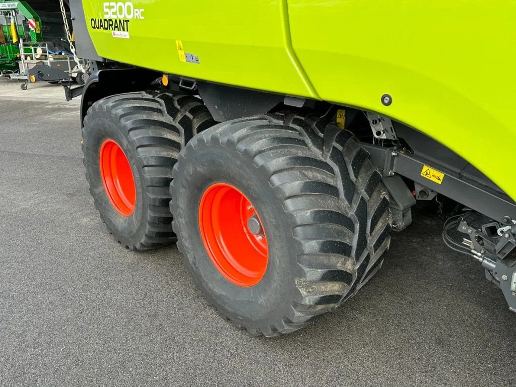 Rundballenpresse des Typs Sonstige Claas Quadrant 5200 RC, Gebrauchtmaschine in BENNEKOM (Bild 7)