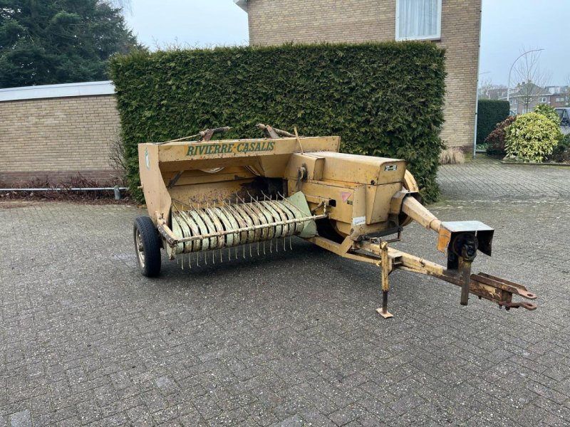 Rundballenpresse van het type Sonstige Riviere Casalis, Gebrauchtmaschine in Raalte (Foto 1)