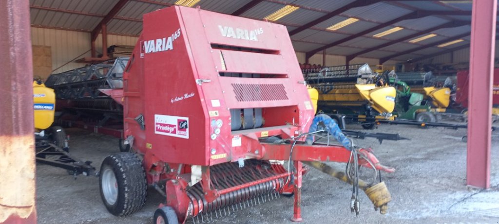 Rundballenpresse du type Supertino Varia 165, Gebrauchtmaschine en VERT TOULON (Photo 2)