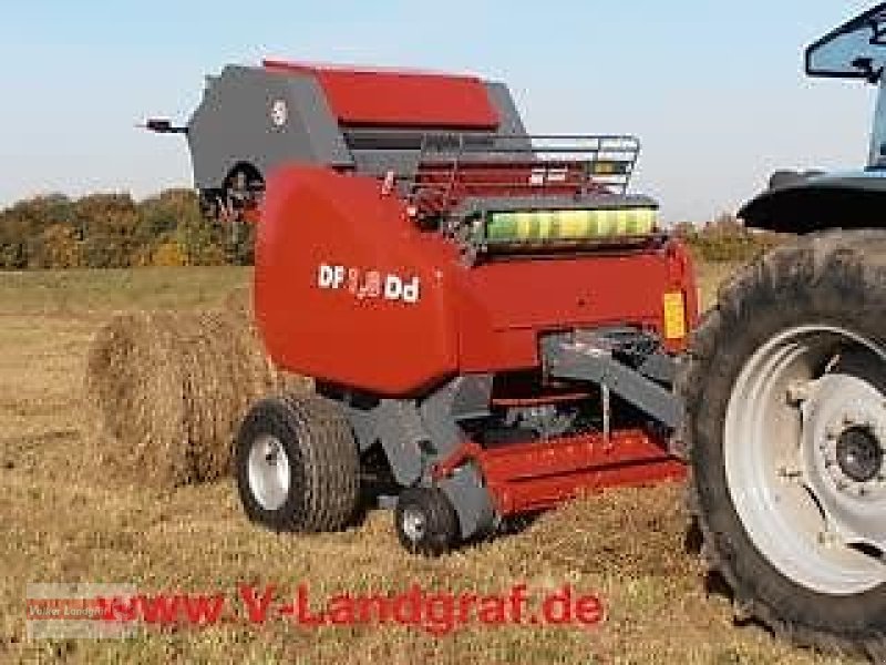 Rundballenpresse van het type Unia DF 1,8 Dd, Neumaschine in Ostheim/Rhön (Foto 1)