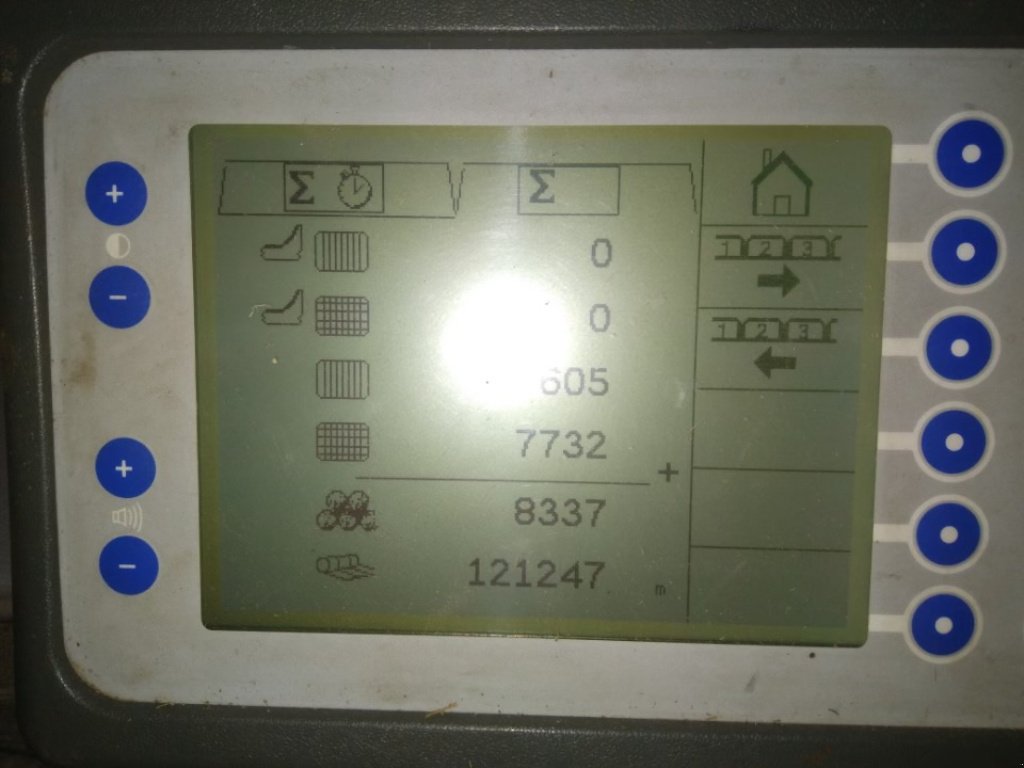 Rundballenpresse typu Vicon RV 4116, Gebrauchtmaschine w VERNOUX EN VIVARAIS (Zdjęcie 2)