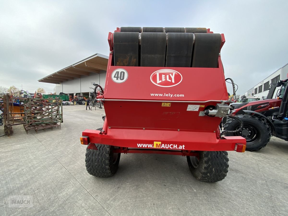 Rundballenpresse van het type Welger Lely RP 445, Gebrauchtmaschine in Burgkirchen (Foto 10)