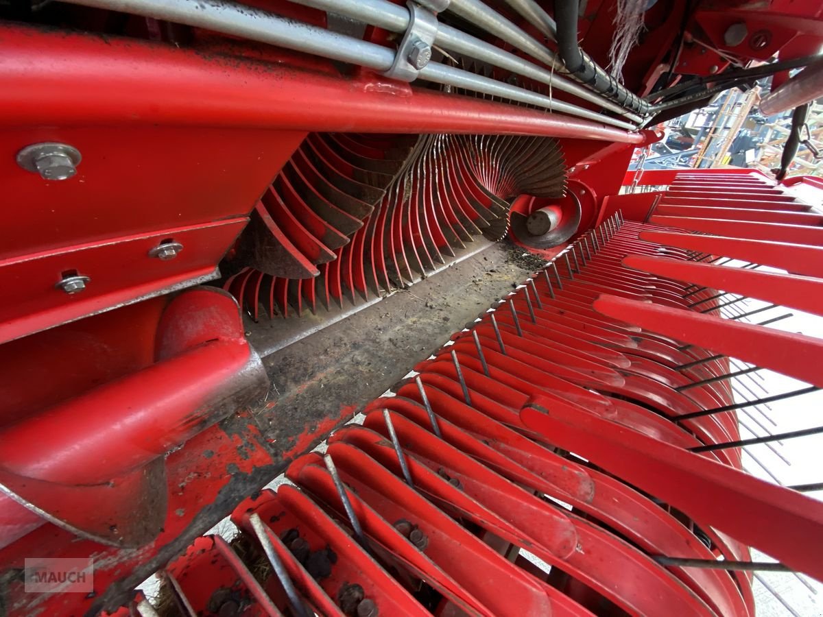 Rundballenpresse van het type Welger Lely RP 445, Gebrauchtmaschine in Burgkirchen (Foto 5)