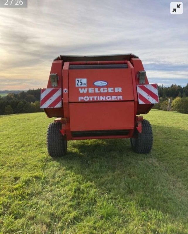 Rundballenpresse van het type Welger RP 200, Gebrauchtmaschine in NATTERNBACH (Foto 3)