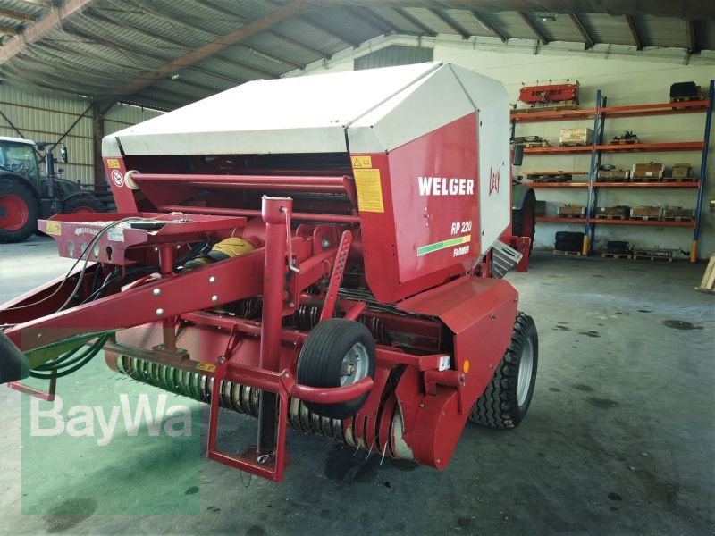 Rundballenpresse of the type Welger RP 220 FARMER, Gebrauchtmaschine in Erbach (Picture 8)