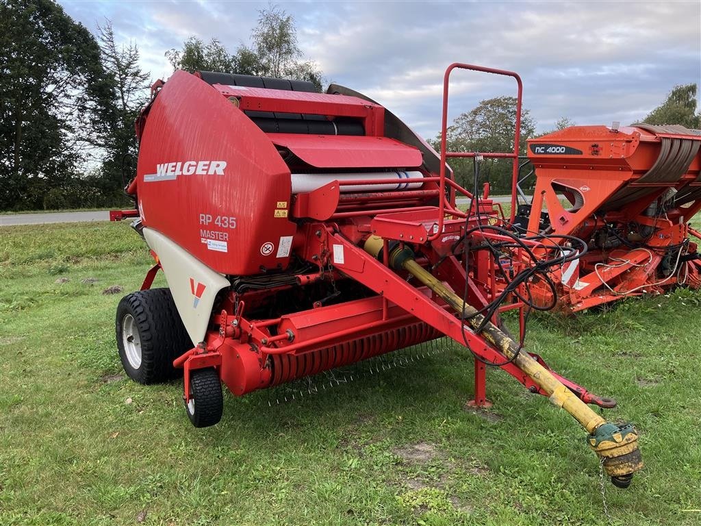 Rundballenpresse of the type Welger RP 435 Master, Gebrauchtmaschine in Roskilde (Picture 2)