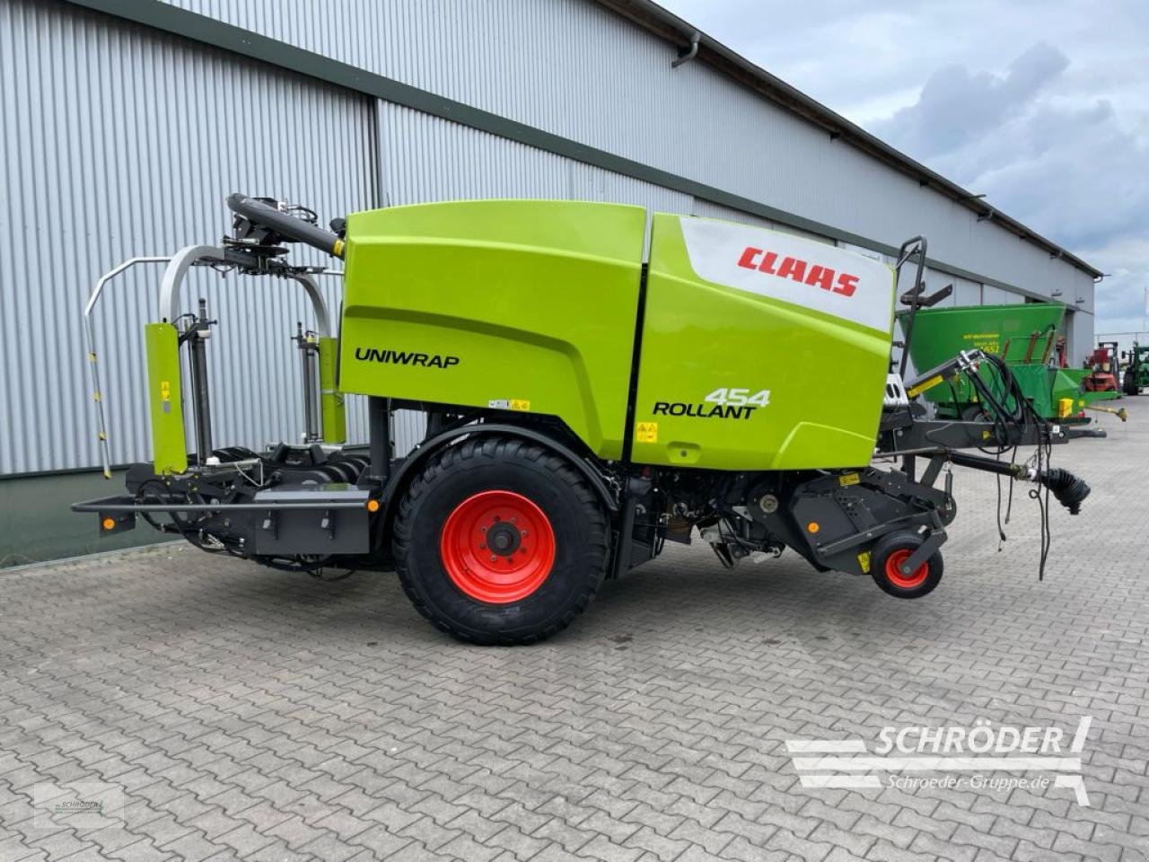 Rundballenwickelgerät des Typs CLAAS ROLLANT 454 UNIWRAP, Gebrauchtmaschine in Wildeshausen (Bild 2)