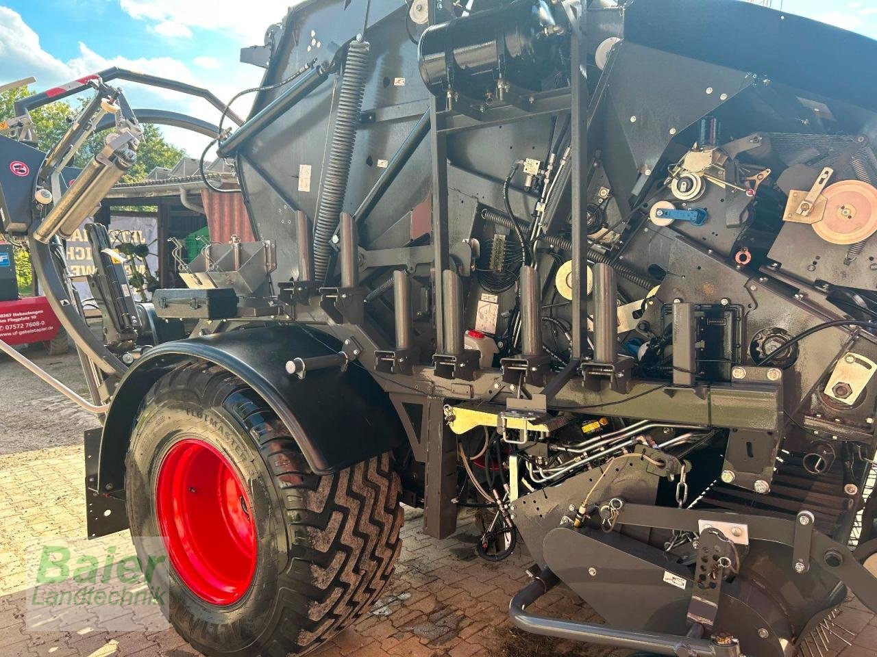 Rundballenwickelgerät du type Fendt Rotana 160v Combi, Gebrauchtmaschine en OBERNDORF-HOCHMOESSINGEN (Photo 4)