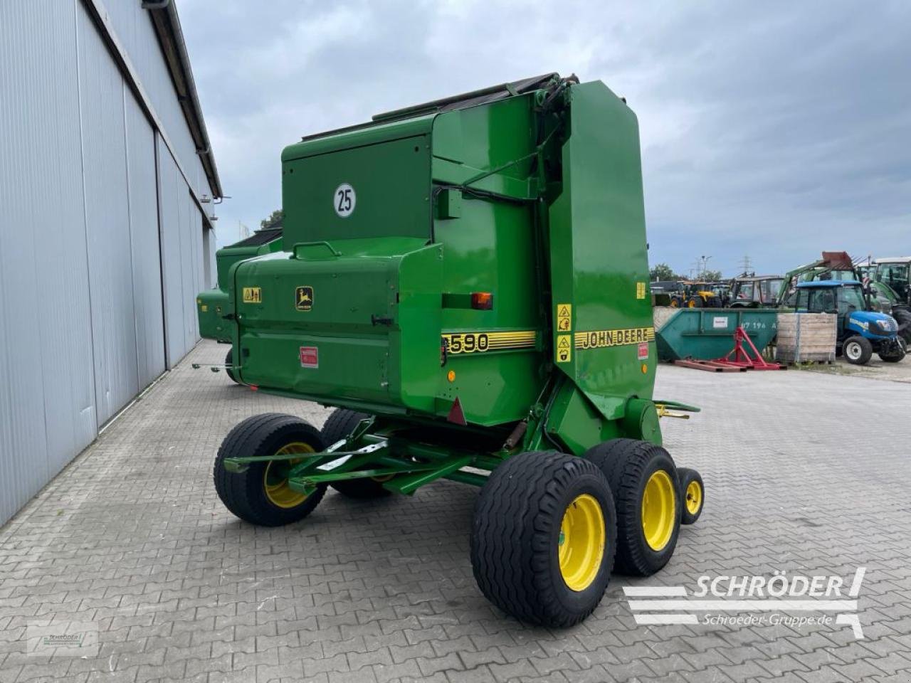 Rundballenwickelgerät du type John Deere 590, Gebrauchtmaschine en Wildeshausen (Photo 3)