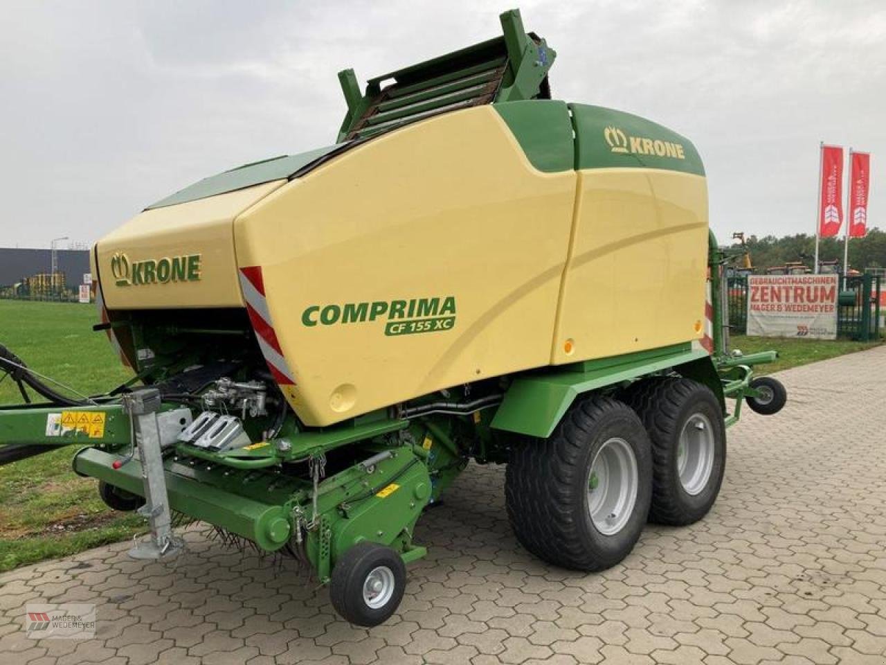 Rundballenwickelgerät типа Krone COMPRIMA CF 155 XC, Gebrauchtmaschine в Oyten (Фотография 1)