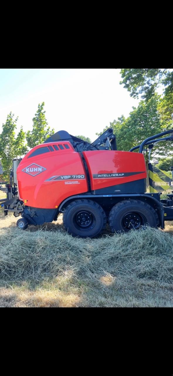 Rundballenwickelgerät du type Kuhn VBP 7190OC 23, Gebrauchtmaschine en Stuhr (Photo 1)