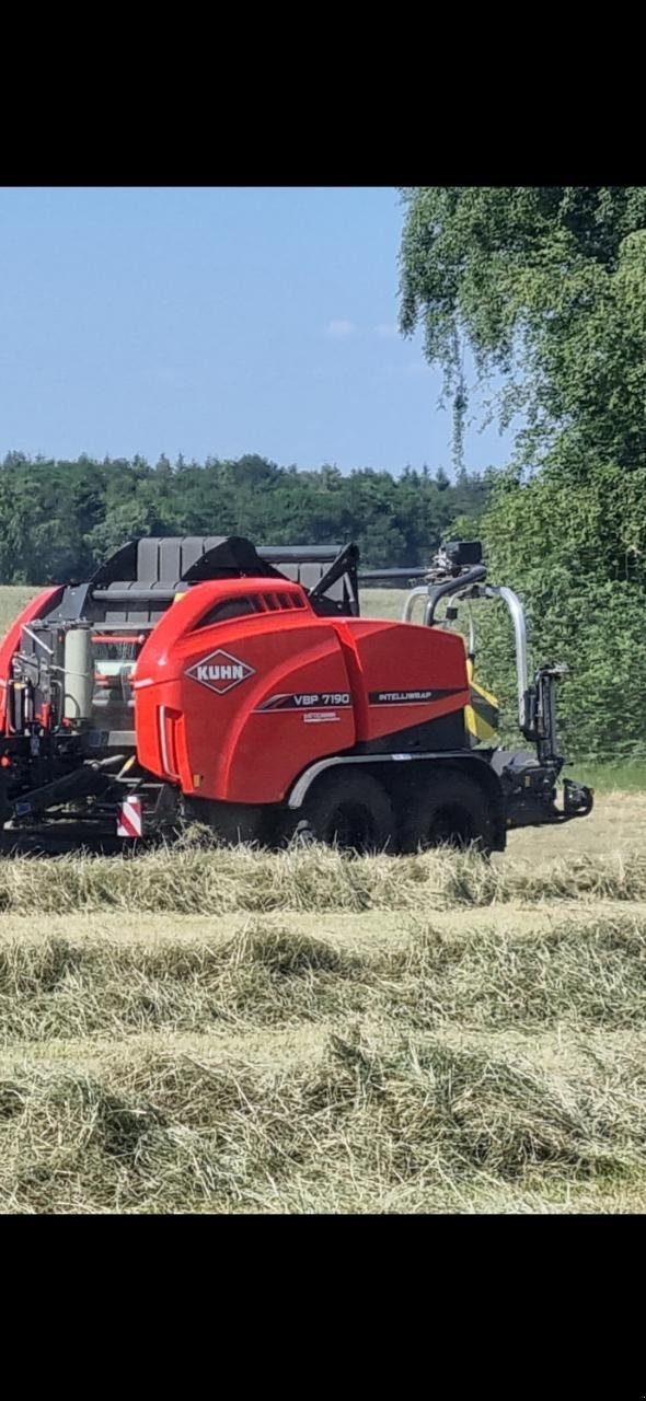 Rundballenwickelgerät du type Kuhn VBP 7190OC 23, Gebrauchtmaschine en Stuhr (Photo 2)