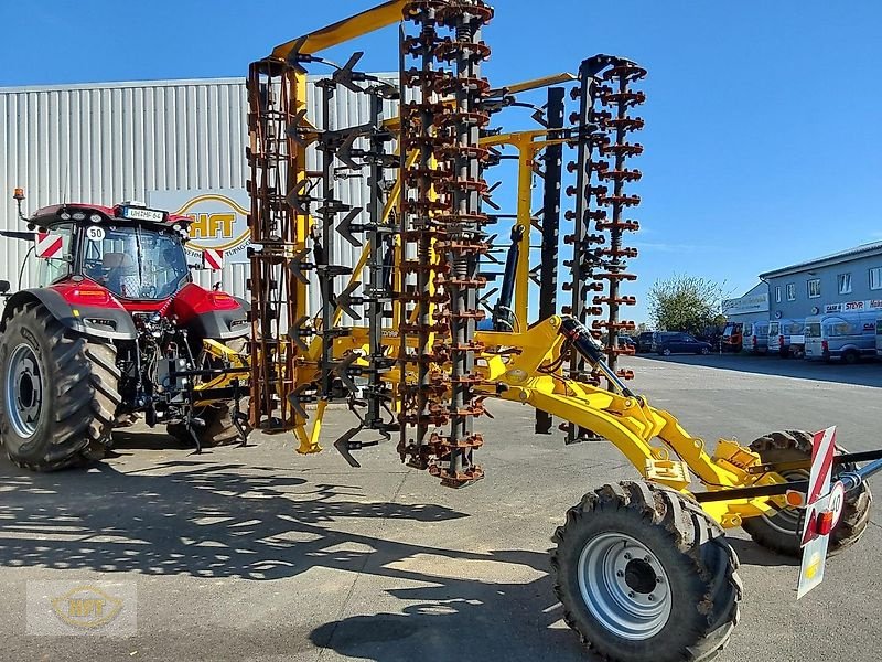 Saatbettkombination van het type Bednar Swifter SO 6000 F, Vorführmaschine in Mühlhausen-Görmar (Foto 1)