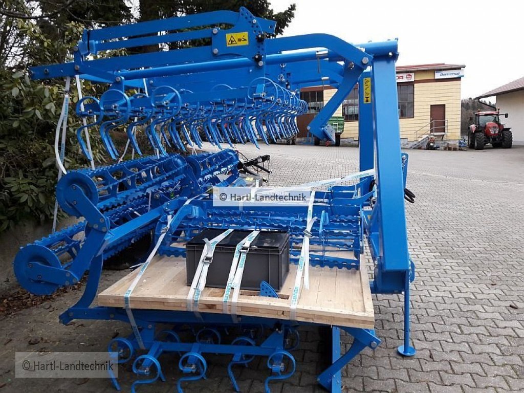 Saatbettkombination van het type Lemken Korund 600, Neumaschine in Ortenburg (Foto 2)