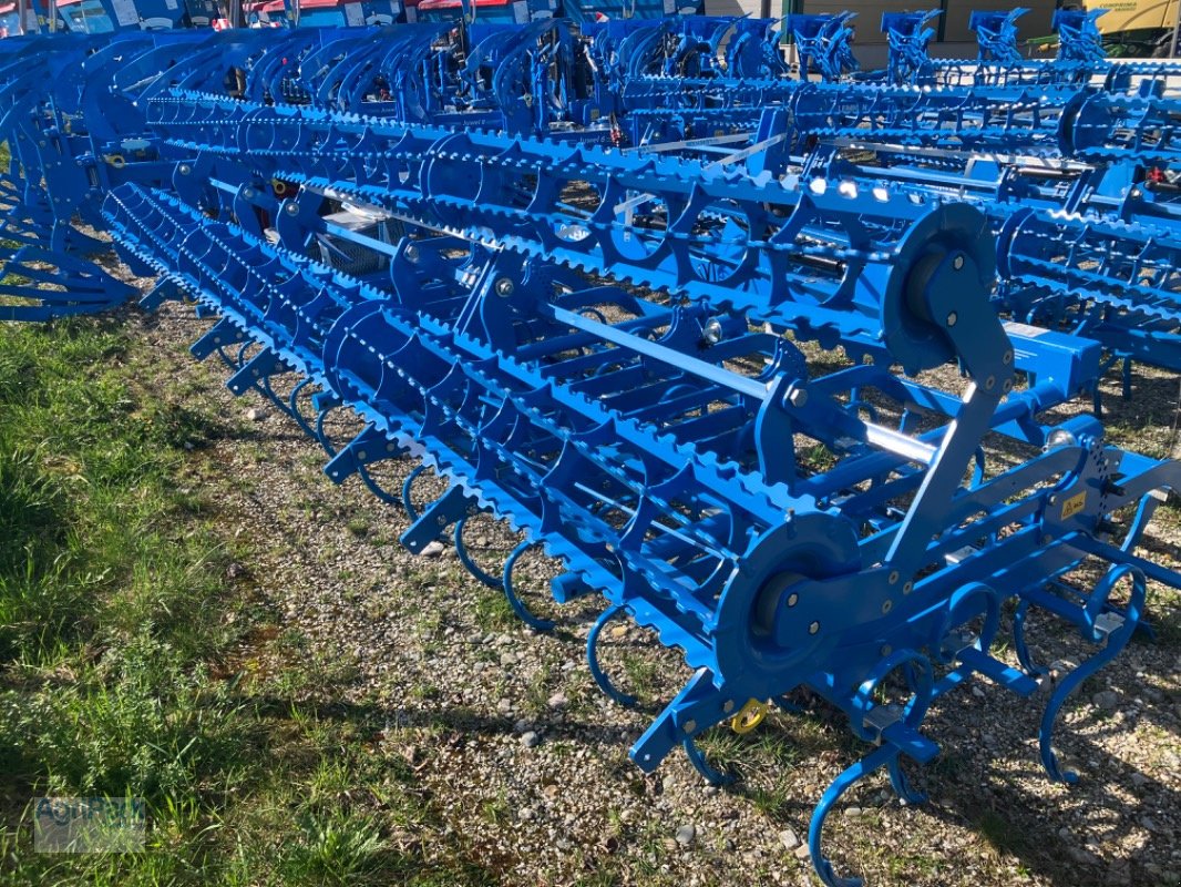 Saatbettkombination del tipo Lemken KORUND 8/450 K MAR, Neumaschine en Kirchdorf (Imagen 3)