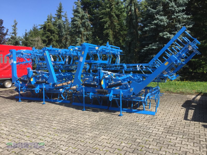 Saatbettkombination van het type Lemken Korund 8/600, 64 GAM-Zinken, Neumaschine in Buchdorf (Foto 1)