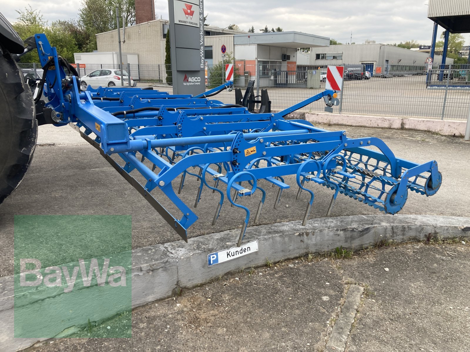 Saatbettkombination du type Lemken Korund 8/600 K, Gebrauchtmaschine en Dinkelsbühl (Photo 10)