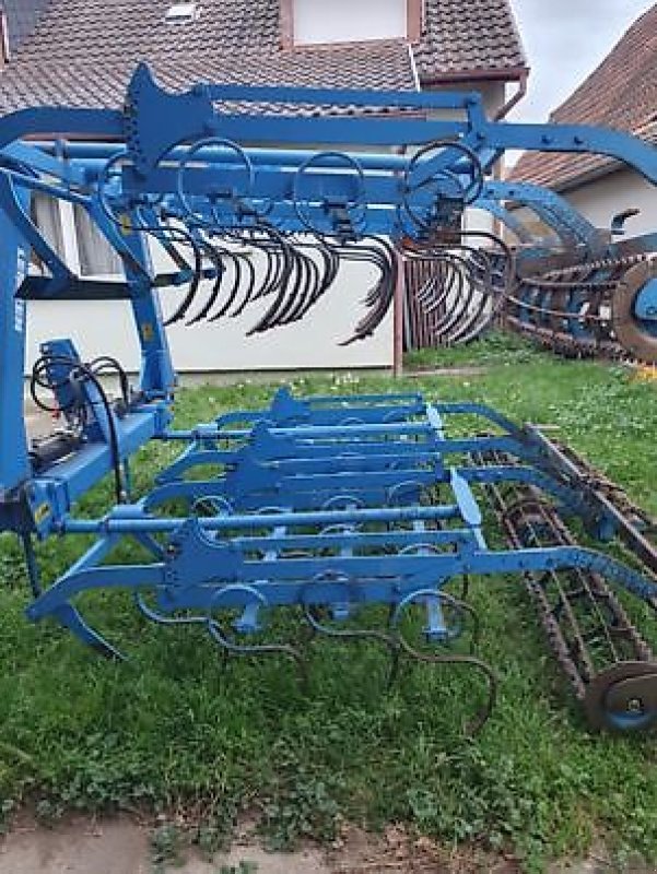 Saatbettkombination van het type Lemken KORUND 8/600, Gebrauchtmaschine in Sainte-Croix-en-Plaine (Foto 3)