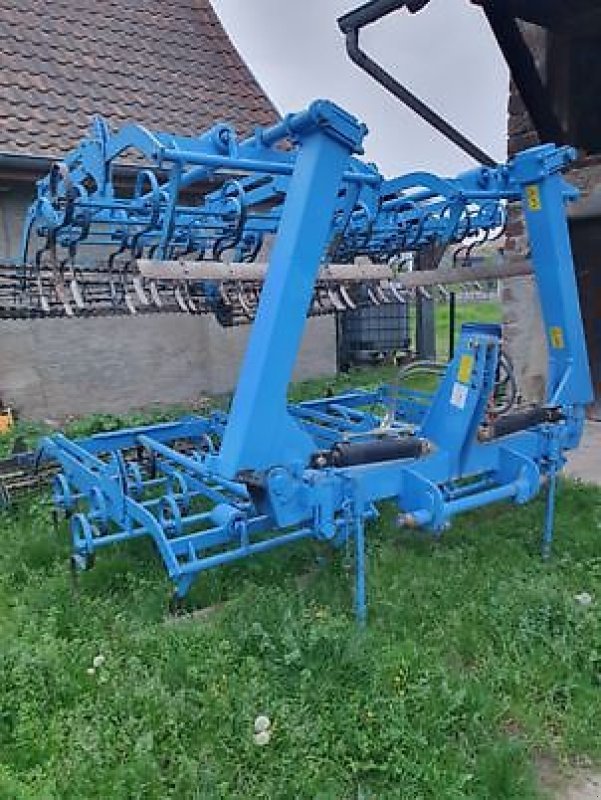 Saatbettkombination van het type Lemken KORUND 8/600, Gebrauchtmaschine in Sainte-Croix-en-Plaine (Foto 1)