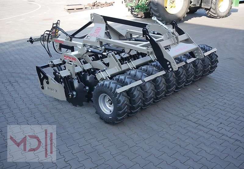 Saatbettkombination del tipo MD Landmaschinen RX Scheibenegge mit Hitch und Transportreifenwalze 2,5 m - 2,7 m AUTW, Neumaschine In Zeven (Immagine 4)