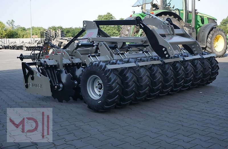 Saatbettkombination del tipo MD Landmaschinen RX Scheibenegge mit Hitch und Transportreifenwalze 2,5 m - 2,7 m AUTW, Neumaschine en Zeven (Imagen 5)