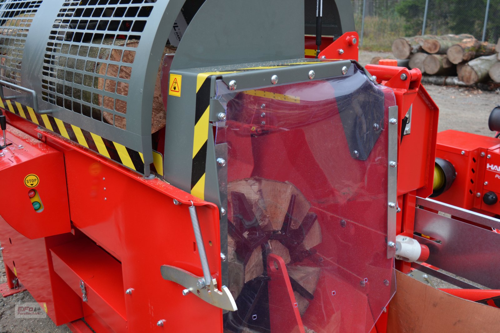 Sägeautomat & Spaltautomat van het type Hakki Pilke 43 PRO Z, Neumaschine in Bad Grönenbach (Foto 6)