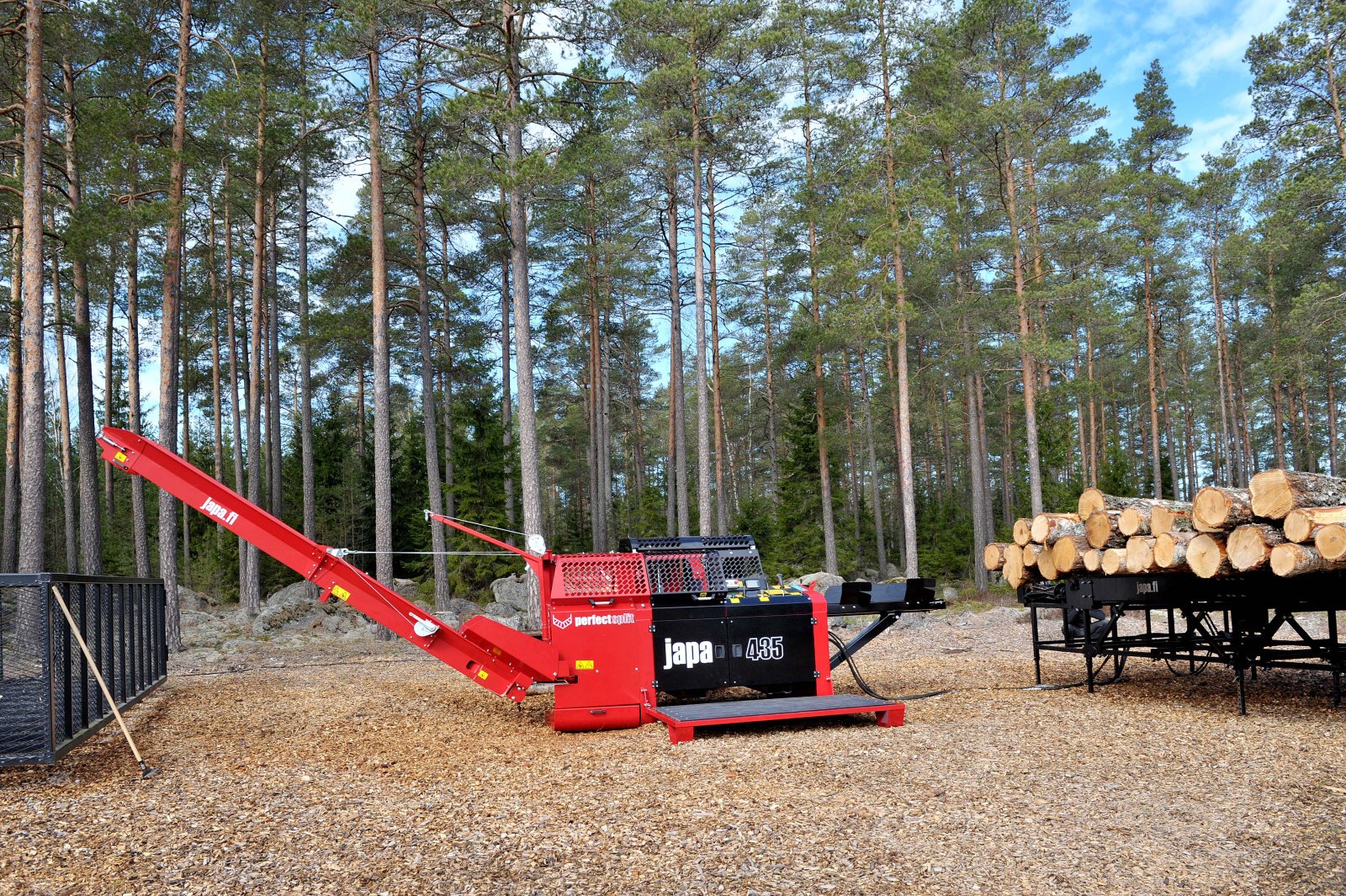 Sägeautomat & Spaltautomat of the type Japa 435, Gebrauchtmaschine in Warmsen (Picture 1)