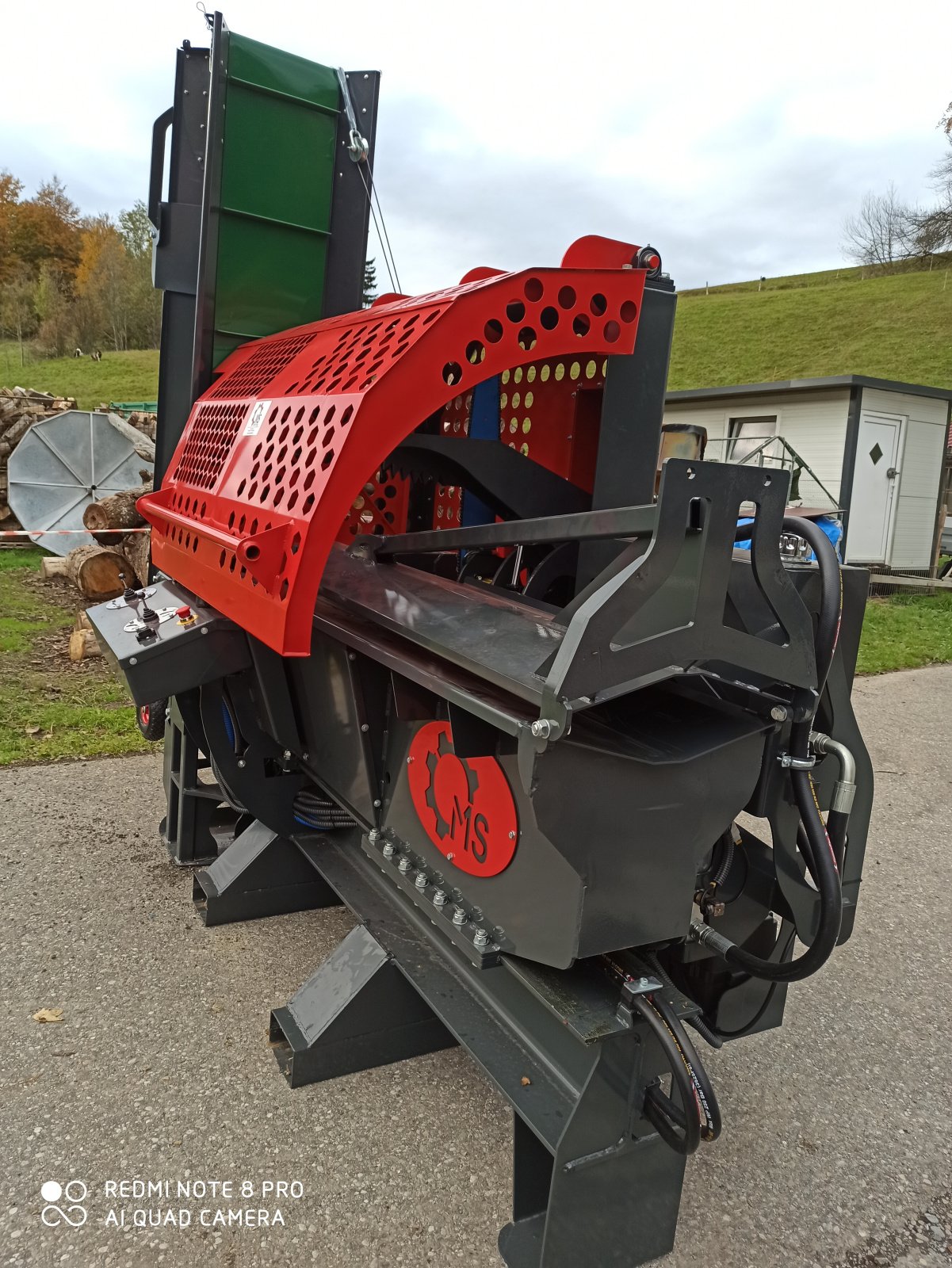 Sägeautomat & Spaltautomat des Typs MS sonstige, Gebrauchtmaschine in Oberstaufen (Bild 1)