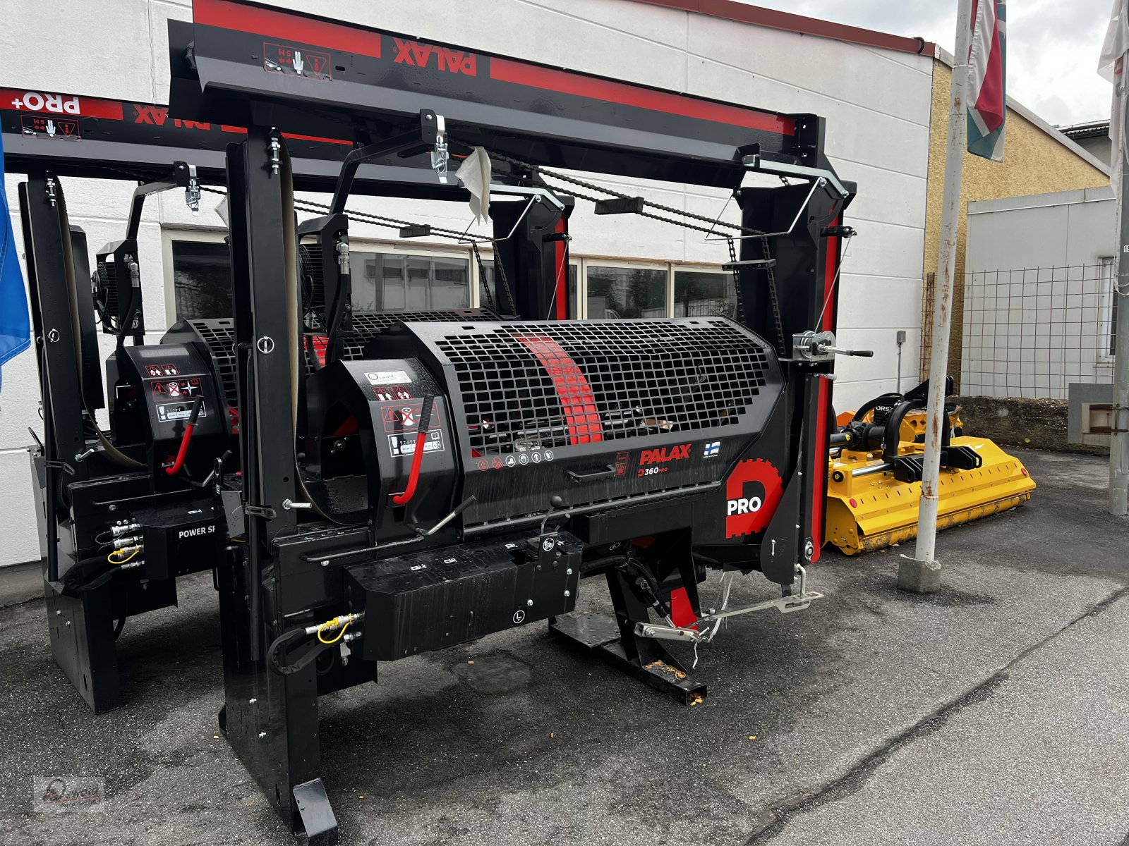 Sägeautomat & Spaltautomat typu Palax D360 Pro TR, Neumaschine v Regen (Obrázek 1)