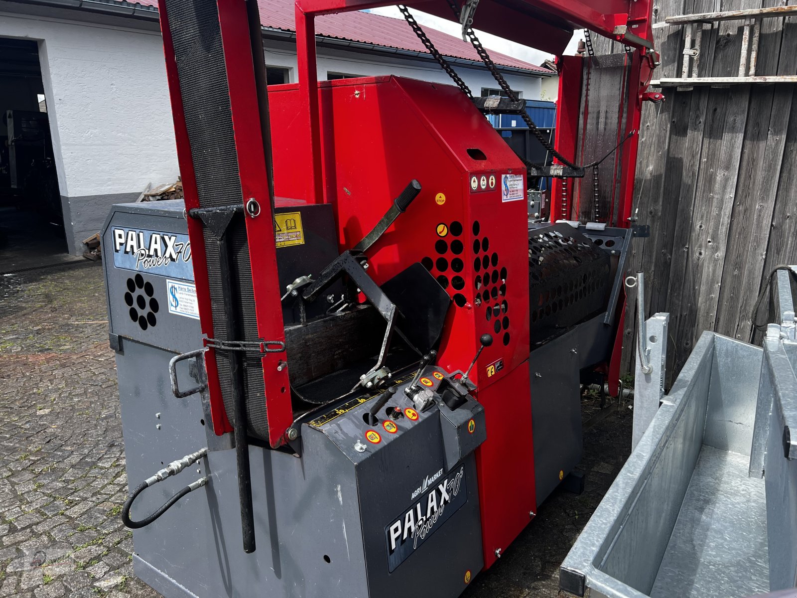 Sägeautomat & Spaltautomat of the type Palax Power 70, Gebrauchtmaschine in Regen (Picture 1)