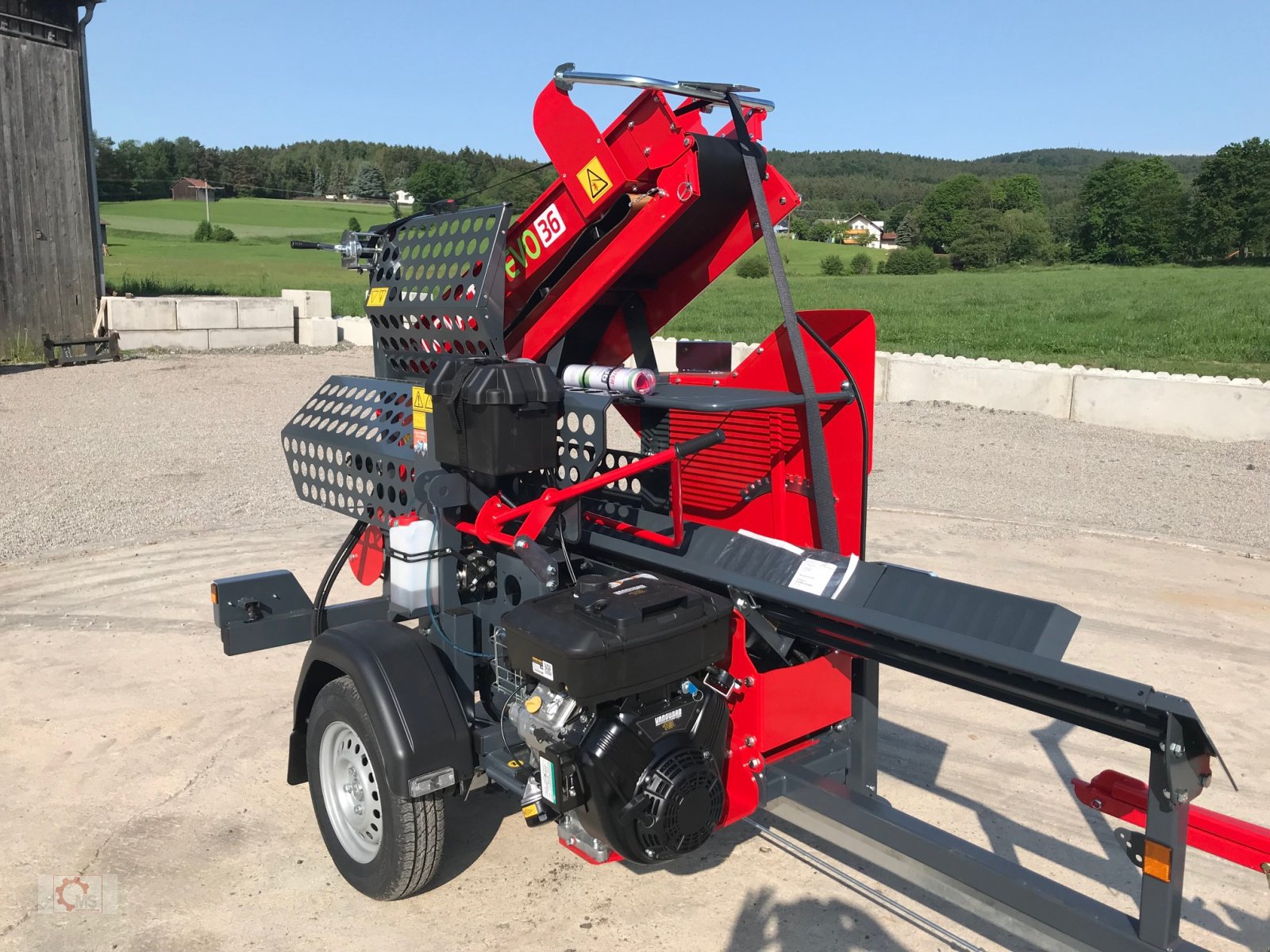 Sägeautomat & Spaltautomat des Typs Pilkemaster EVO 36 KM 10t Stammheber Fahrwerk, Neumaschine in Tiefenbach (Bild 23)