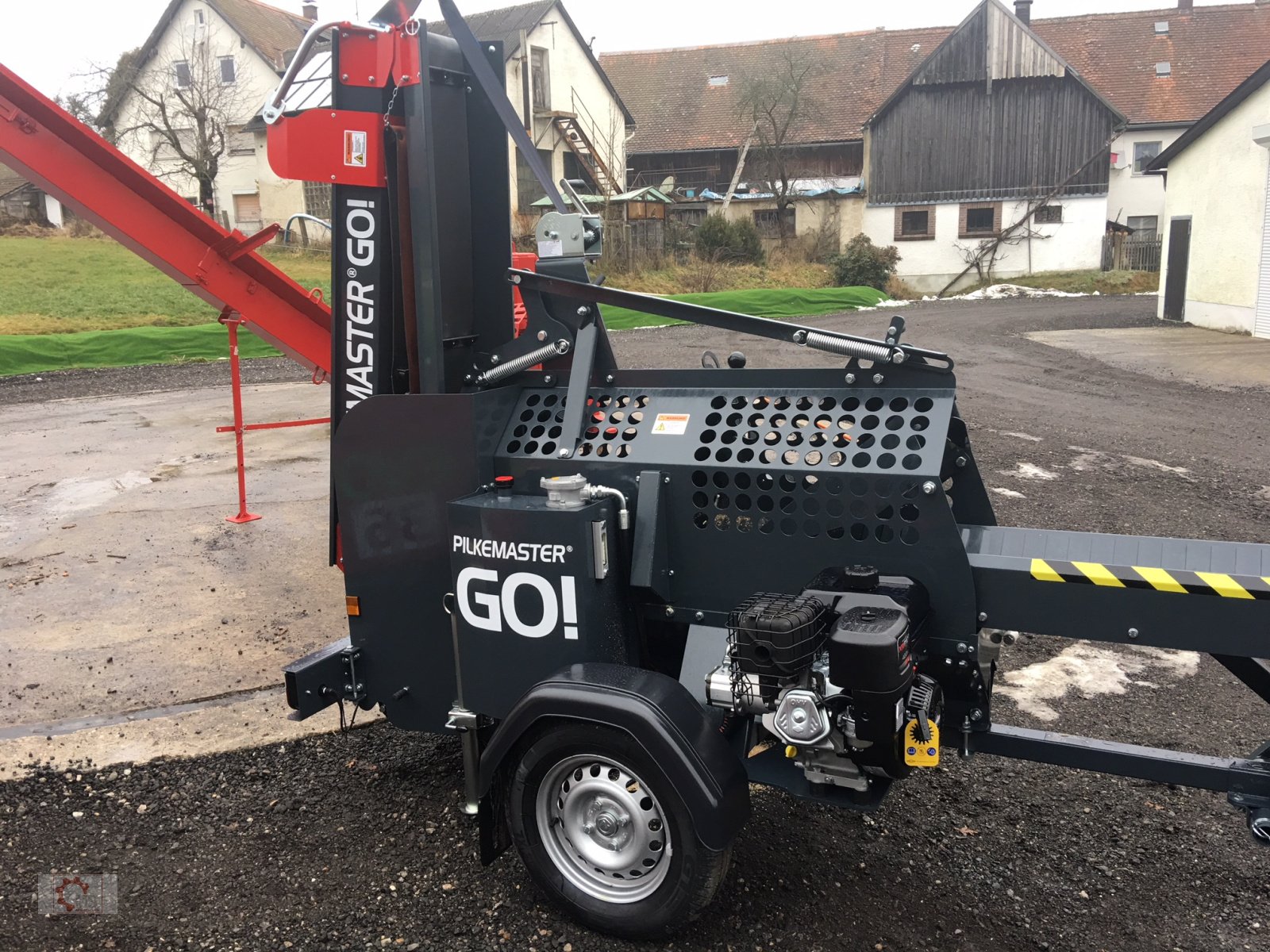 Sägeautomat & Spaltautomat del tipo Pilkemaster GO 30cm 14 PS Förderband Stammheber, Neumaschine en Tiefenbach (Imagen 20)