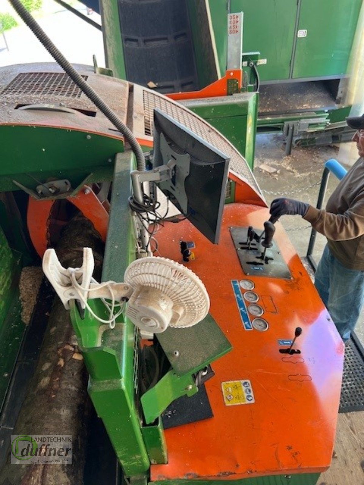 Sägeautomat & Spaltautomat des Typs Posch Spaltfix K-540, Gebrauchtmaschine in Hohentengen (Bild 4)