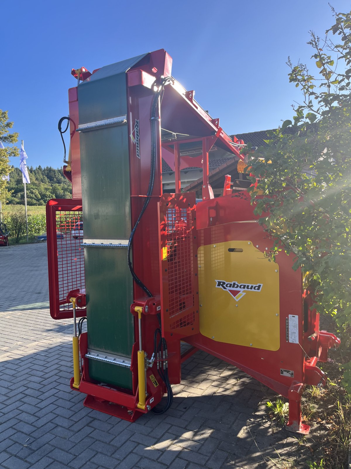 Sägeautomat & Spaltautomat van het type Rabaud XYLOG 410, Neumaschine in Birgland (Foto 3)