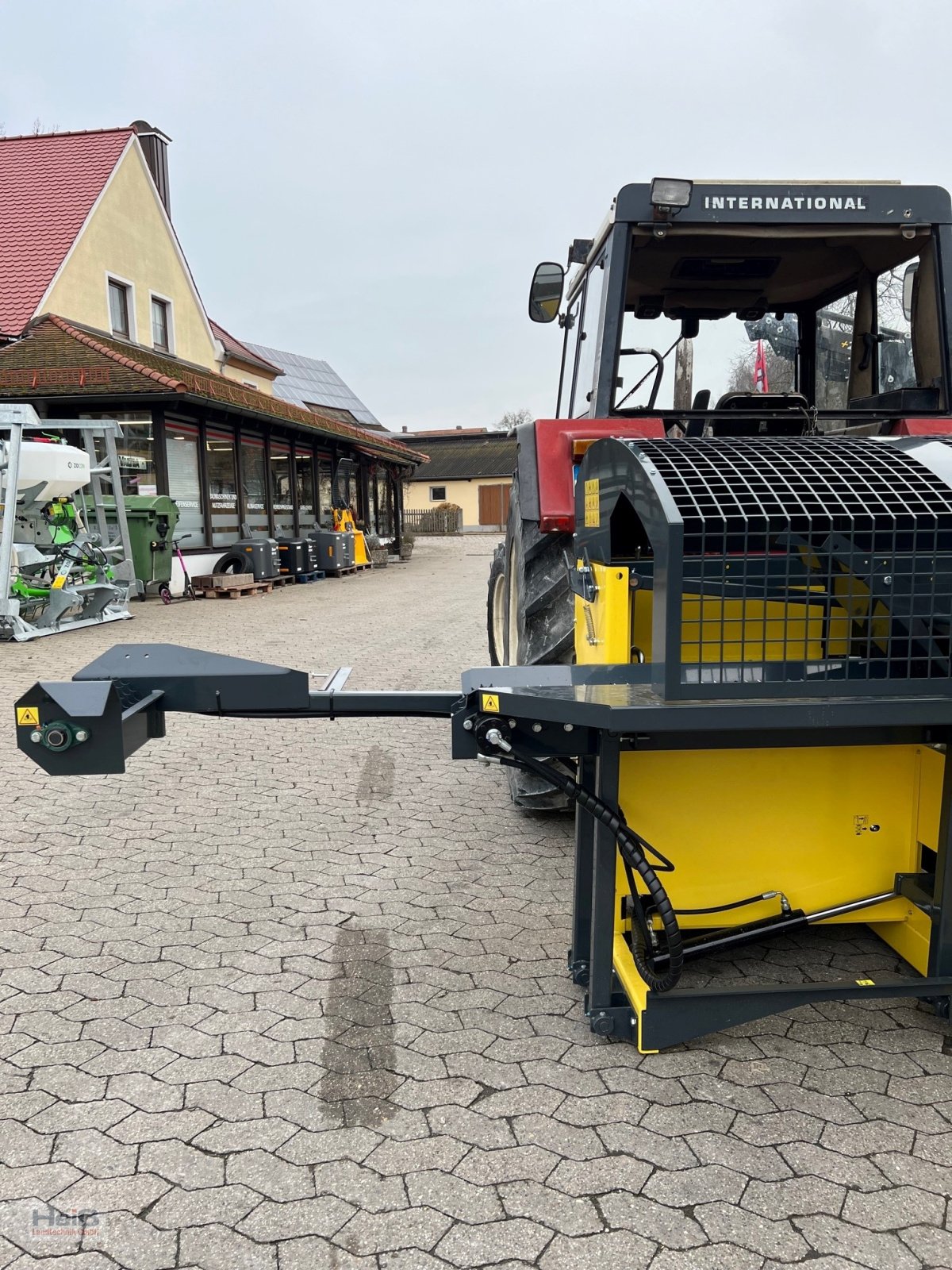 Sägeautomat & Spaltautomat du type Regon R2, Neumaschine en Merkendorf (Photo 6)