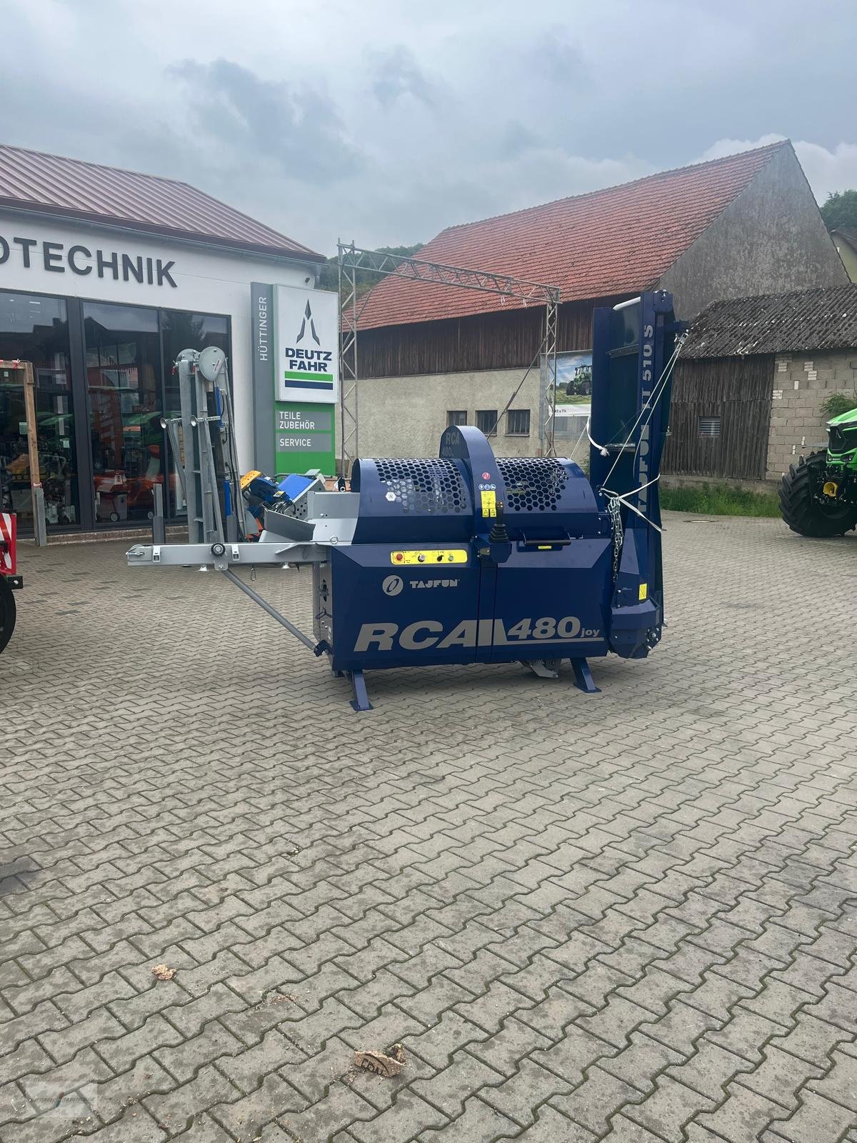 Sägeautomat & Spaltautomat typu Tajfun RCA 480 JOY, Neumaschine w Treuchtlingen (Zdjęcie 1)