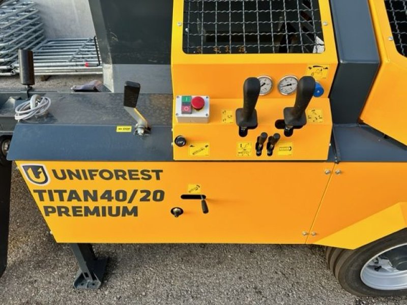 Sägeautomat & Spaltautomat du type Uniforest Sägespaltautomat 40/20 CD+E TR Fahrwerk, Neumaschine en Tamsweg (Photo 18)