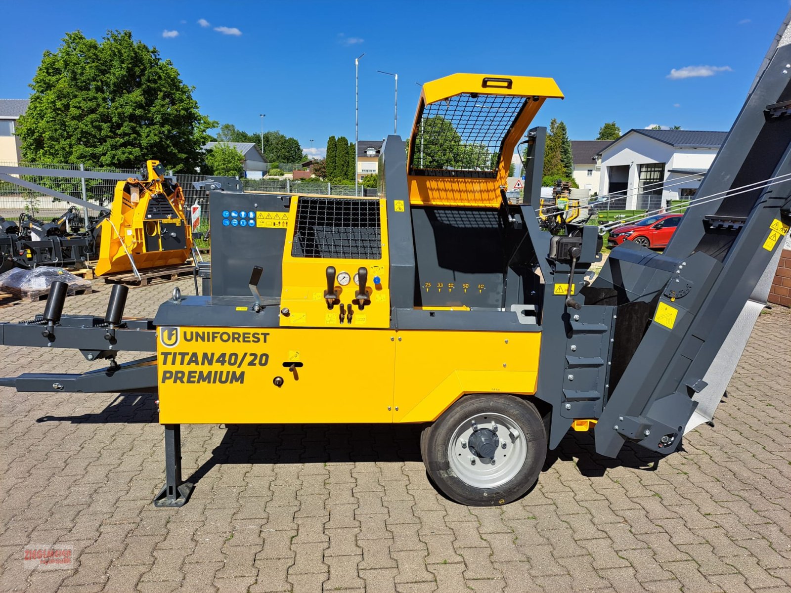 Sägeautomat & Spaltautomat del tipo Uniforest Titan 40/20 Sägespaltautomat, Neumaschine en Rottenburg a.d. Laaber (Imagen 1)