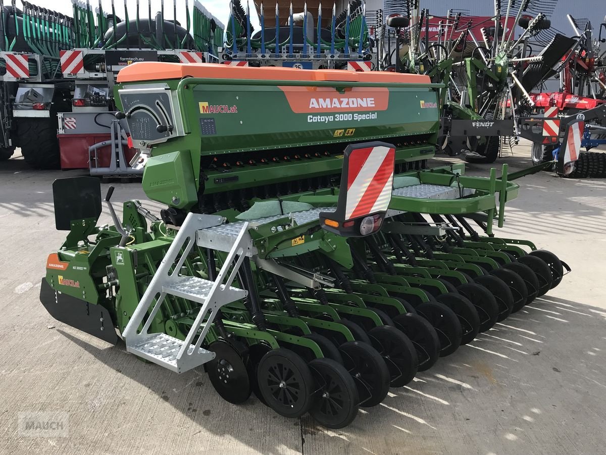 Sämaschine van het type Amazone Cataya 3000 Special + KE 3002-190 Rotamix, Neumaschine in Burgkirchen (Foto 5)