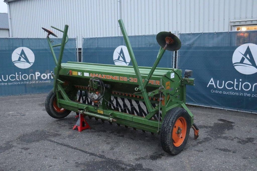 Sämaschine des Typs Amazone D8-30 SUPER, Gebrauchtmaschine in Antwerpen (Bild 3)