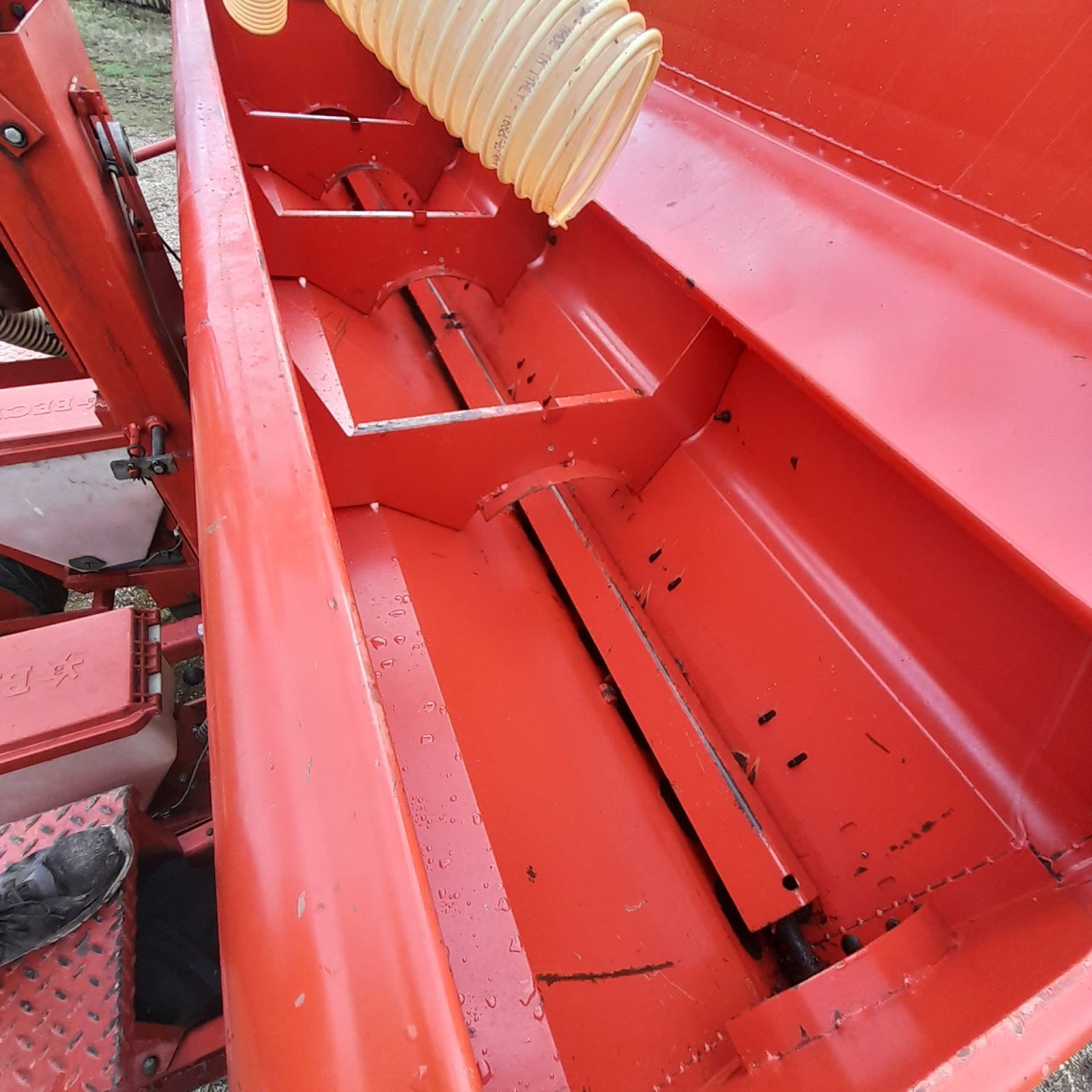 Sämaschine of the type Becker 4 reihig, Gebrauchtmaschine in Rain (Picture 3)