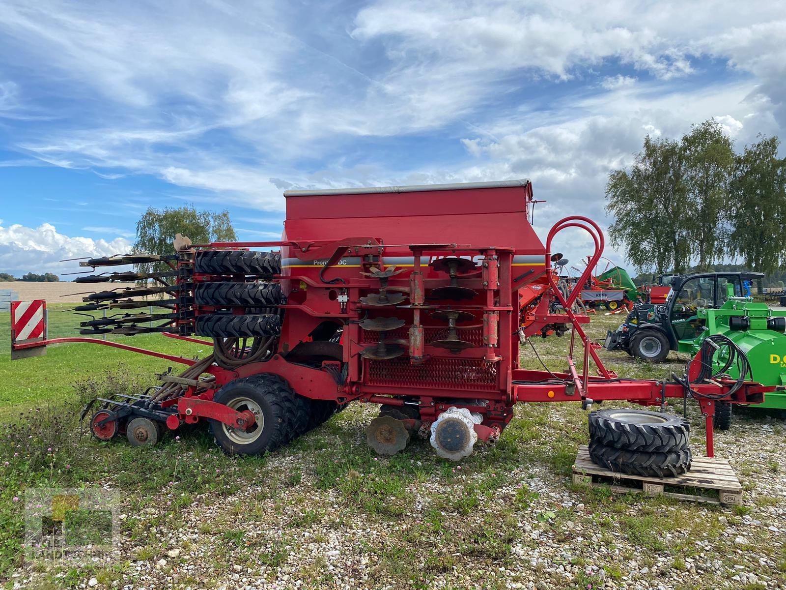 Sämaschine des Typs Horsch Pronto 4 DC, Gebrauchtmaschine in Regensburg (Bild 4)