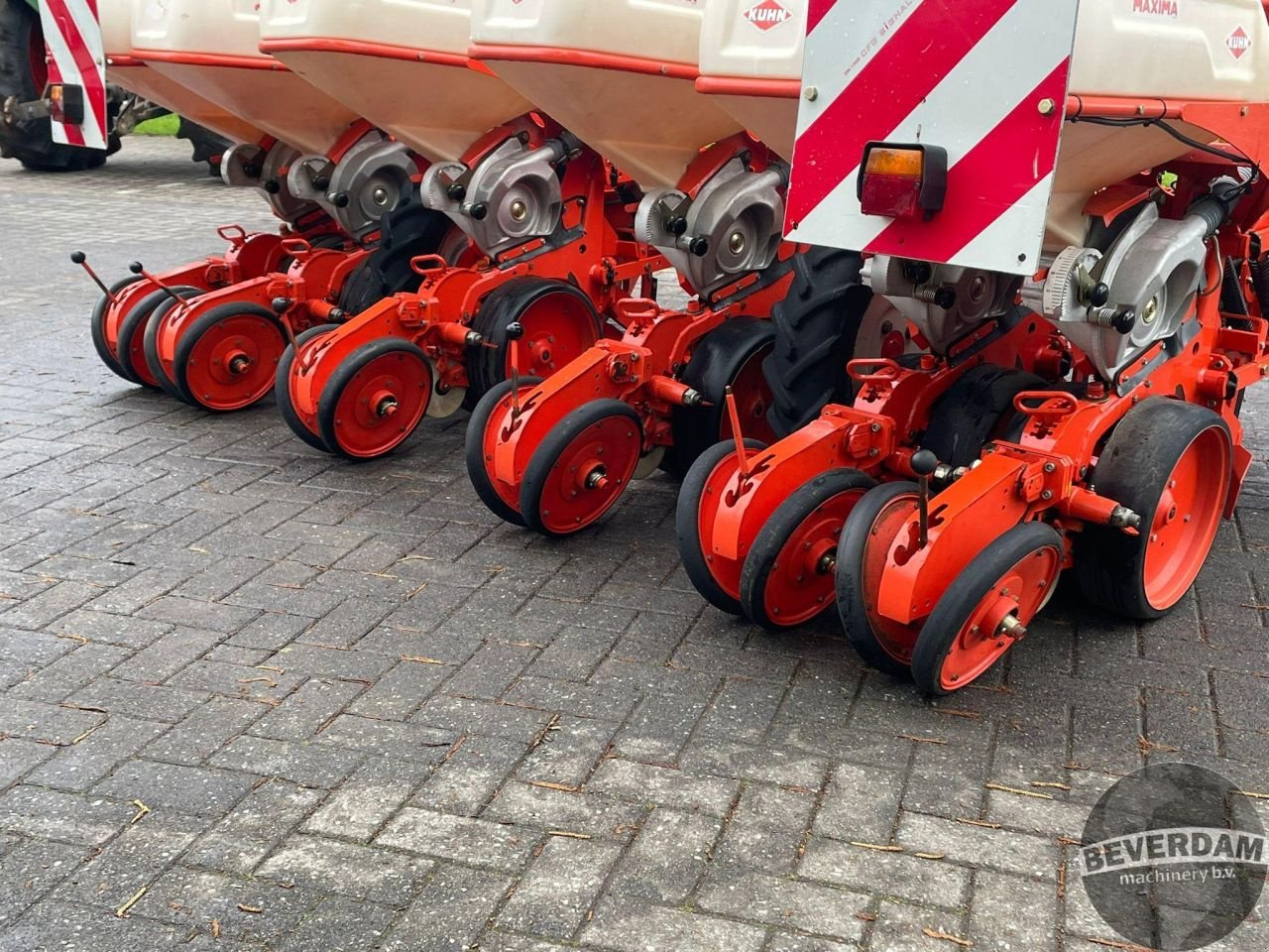 Sämaschine del tipo Kuhn Maxima 2, Gebrauchtmaschine In Vriezenveen (Immagine 9)