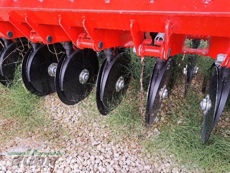 Sämaschine del tipo Kuhn Sitera 3000, Neumaschine In Neresheim-Ohmenheim (Immagine 4)