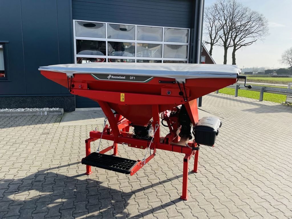 Sämaschine van het type Kverneland DF 1 Fronttank, Neumaschine in Coevorden (Foto 1)