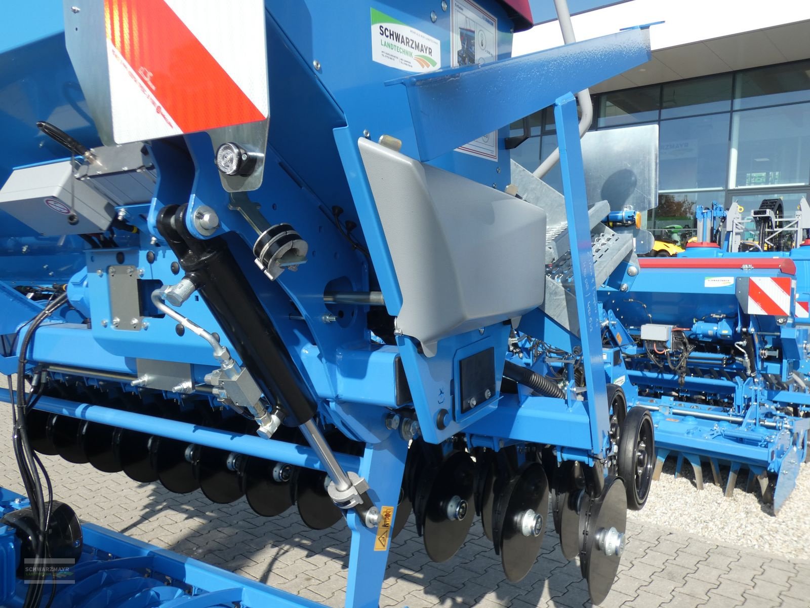 Sämaschine van het type Lemken Zirkon 8+Saphir 10 ISOBUS, Neumaschine in Aurolzmünster (Foto 12)